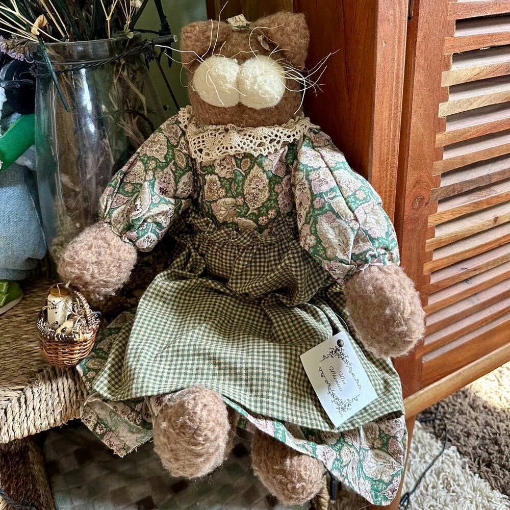 NWT Vintage 90s Wee Whimsies Primitive Cat Doll Folk Art Basket Mouse Catnip